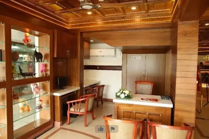 Kallelys Park Inn, Chalakudy ,Thrissur Kizhake Chalakudi 4*,  India
