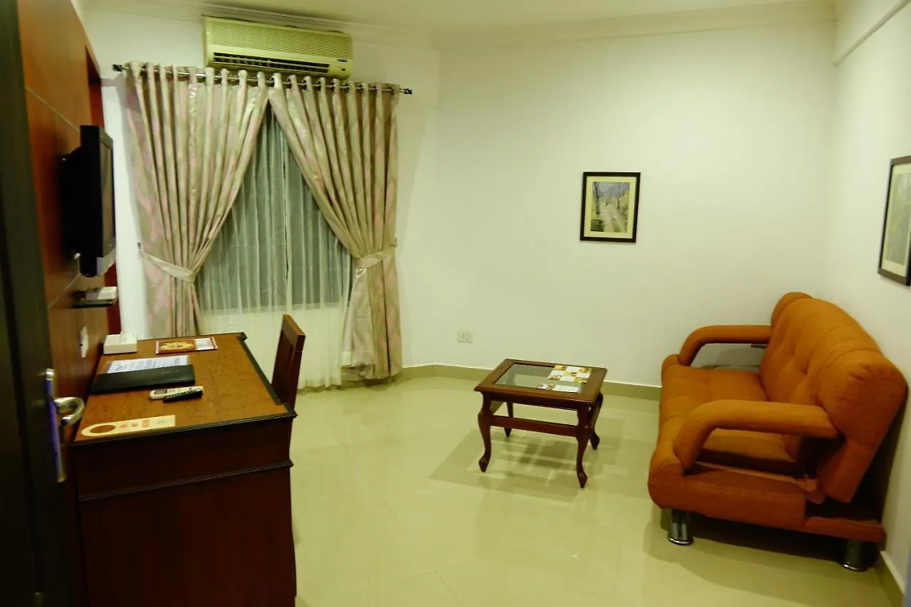 Hotel Kallelys Park Inn, Chalakudy ,Thrissur Kizhake Chalakudi